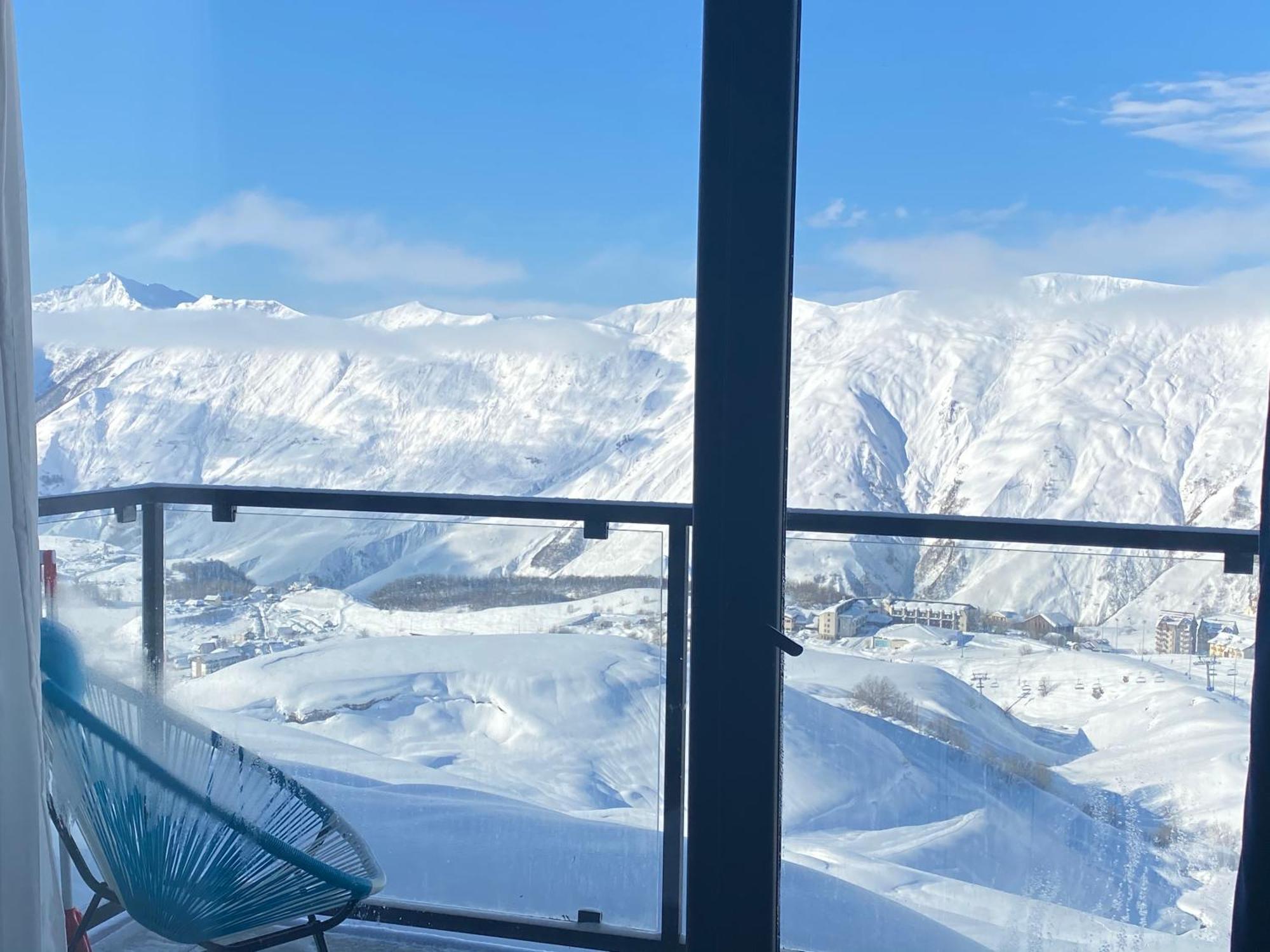 Twins Apartment Deluxe, New Gudauri Luaran gambar