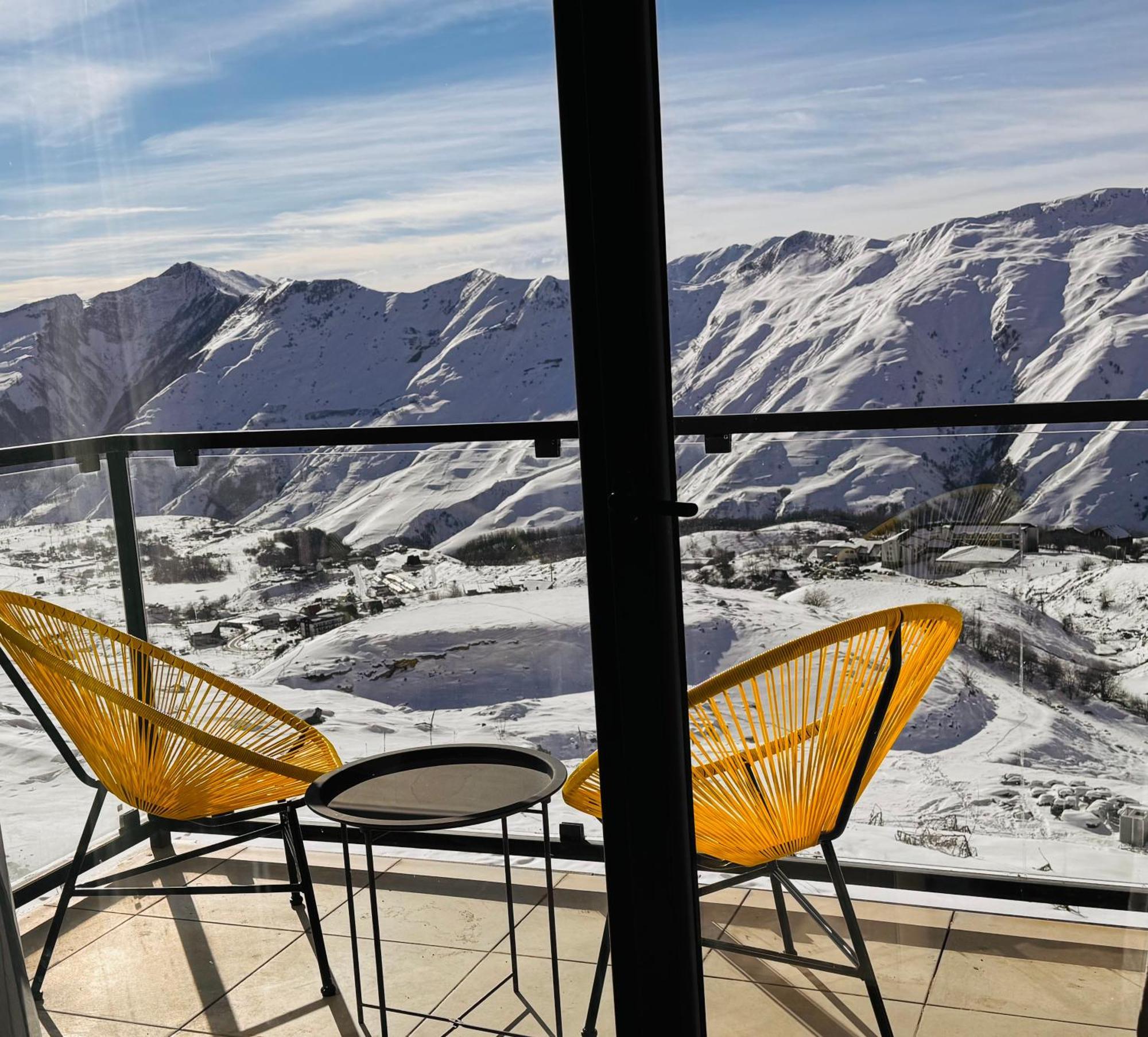Twins Apartment Deluxe, New Gudauri Luaran gambar